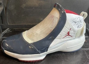 Spencer Hawes Autographed Nike Jordan 19 Shoe w/Personal Receipt 2008 Kings UW - Picture 1 of 10