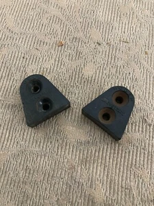 2 NOS BREVETTATO DOOR STRIKE RUBBER LANCIA AURELIA FERRARI 275 MASERATI 3500 - Picture 1 of 4