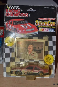 Vintage Nascar 1992 Edition Racing Champions 1:43 #70 JD Mcduffie - Picture 1 of 16