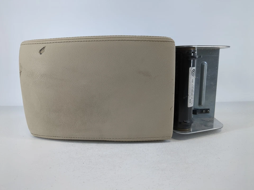 Volkswagen Tiguan 2009-2018 consola central reposabrazos cubierta tapa beige claro WSGZ3 Foto 1 de 4