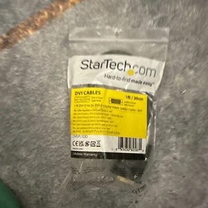 StarTech DVI-D Male to Dual DVI-D Female Video Splitter Cable - Picture 1 of 1