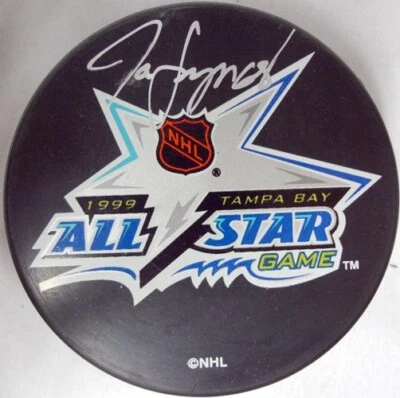 Liga Nacional de Hockey NHL Pittsburgh Penguins #68 Jaromir Jagr disco firmado Foto 1 de 4