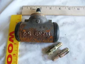 YALE Forklift Master Slave Cylinder 808621400 ak 1/14 - Picture 1 of 1