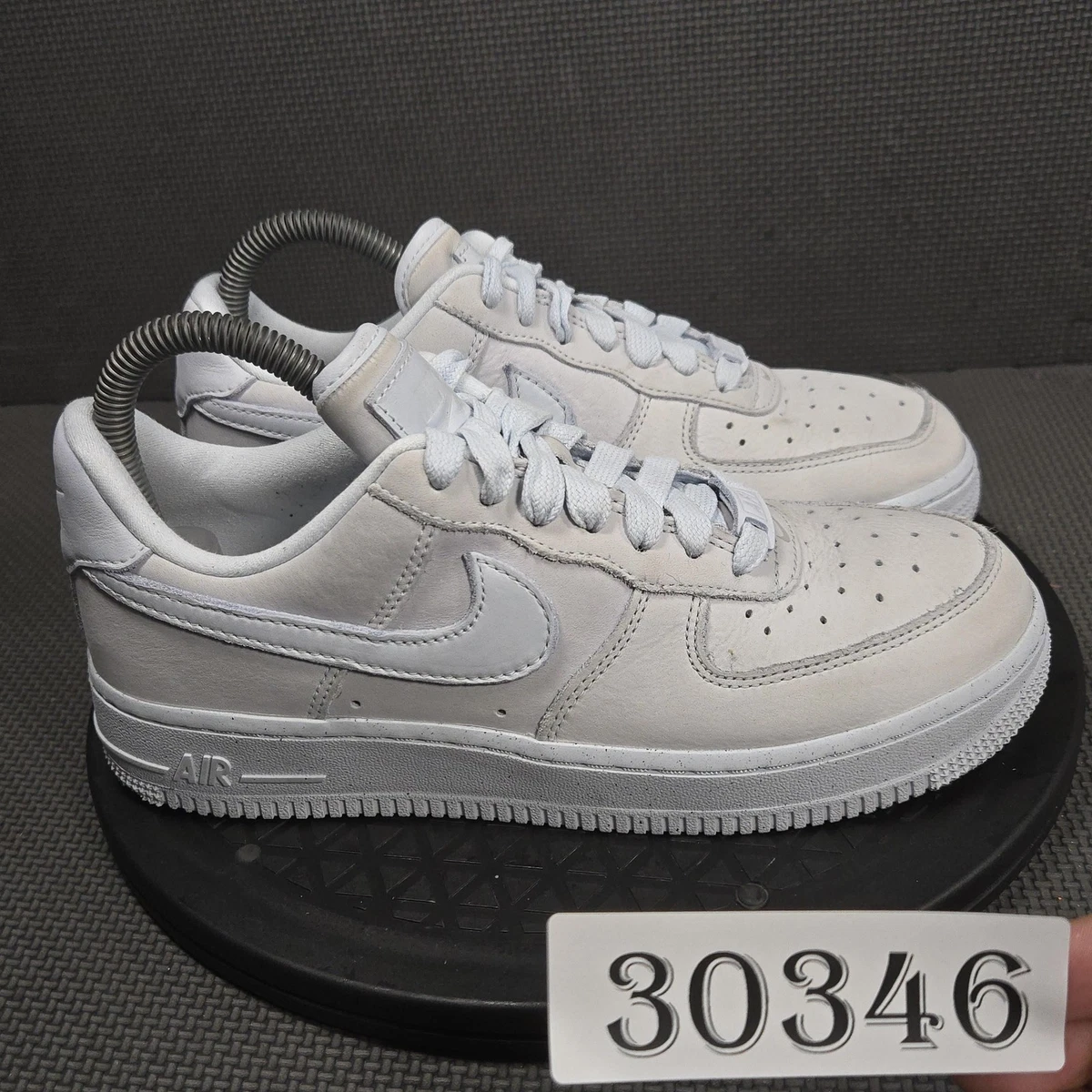 NIKE AIR FORCE 1 07 ホワイト 27cm NIKE エア フォース 1 '07 27cm オールホワイト AIR FORCE 1 '07