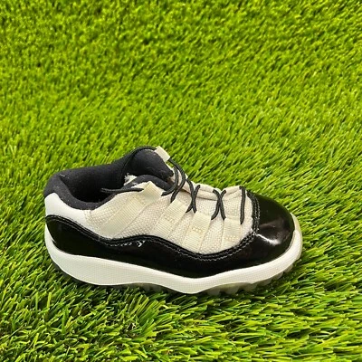 Nike Air Jordan 11 Retro Bajo Niño Pequeño Talla 7C Correr Baloncesto Zapatos Tenis Foto 1 de 4