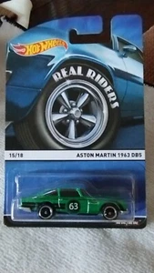 HOT WHEELS 2014 Real Riders Series Auston Martin 1963 DB5 Metallic Green HTF - Picture 1 of 8