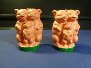 Pair of Vintage Cast Iron Piggy banks in great shape - Picture 1 of 7