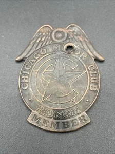 Oldtimer Car Club Plakette Nummernschild Topper Chicago Motor Oil Badge Wings Star - Bild 1 von 3