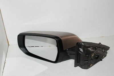 Espejo retrovisor lateral izquierdo Chevy Malibu 2016-2019 OEM GM con señal de giro (Sandy Ridge) Foto 1 de 3