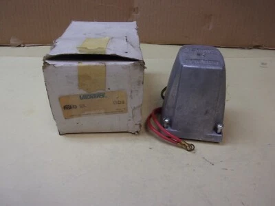 Vickers CSCH6 Solenoid Valve Coil - Image 1 of 4