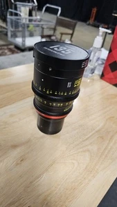 Meike 135mm T2.4 E-Mount Cine Prime Lens (Very Good Condition) - Picture 1 of 2