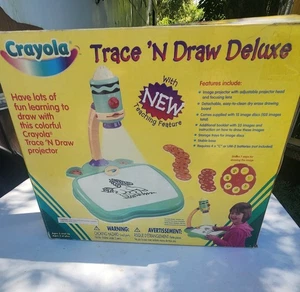 Crayola Trace 'n Draw Deluxe Projector - Picture 1 of 4