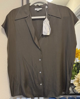 Vince NWT $295 Shirt Blouse Size Medium M 55% Silk 45% Rayon - Image 1 of 4