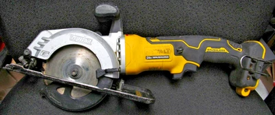 DEWALT DCS571 ATOMIC COMPACT 4 1/2" CIRCULAR SAW 20V MAX BRUSHLESS TOOL ONLY - Image 1 of 4