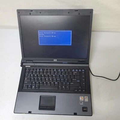 Portátil Compaq 6715B AMD Turion 15,3" COMO ESTÁ LEÍDO batería defectuosa sin adaptador Foto 1 de 4