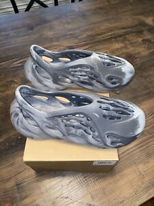 Yeezy Foam Runner MX Granite Gray Size 11 Mint