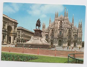 LO MI 60 Milano Piazza del Duomo  viaggiata - Picture 1 of 1