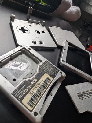 🆒 Nintendo GBA SP Game Boy Advance OEM Silver Used Housing Shell Gameboy C - Image 1 of 4