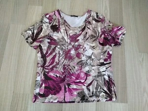 Damen T-Shirt  Blumenornamente Bianca Blumendruck Gr. 42 grün/rose/pink/grau  - Bild 1 von 7