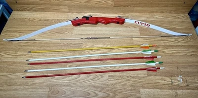 SAMICK Cupid Recurve Bow RARE? Archery RH W/ 5 Arrows READ 46”-25lbs YOUTH - Image 1 of 4
