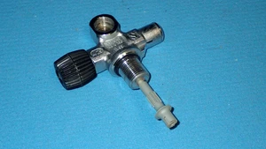 Válvula de puente Scubapro, 232 bar, ampliable, §77 - Imagen 1 de 3