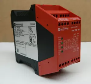 Relè di sicurezza Telemecanique Schneider Preventa XPS-MP XPSMP11123 - Foto 1 di 5