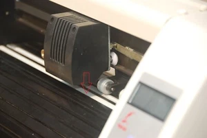 Striscia di protezione plotter da taglio 720 mm per taglierina vinile Redsail RS720C - Foto 1 di 2