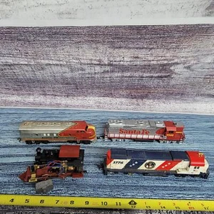 Vtg H.O scale train engines & few dummies parts/repair all non-operational 13pcs - Picture 1 of 13