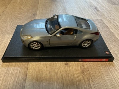 Hot Wheels Nissan Z 1/18 - Bild 1 von 4