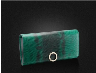 EXCLUSIVO: Cartera Bvlgari Continental en Karung Verde Esmeralda. Nuevo Foto 1 de 4