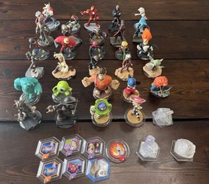 Mixed Lot of 41 Disney Infinity Figures Marvel & Pixar Characters/power Discs - Picture 1 of 7