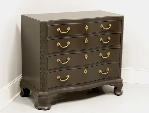 WHITE OF MEBANE Mahogany Chippendale Serpentine Gray Painted Bachelor Chest Cover