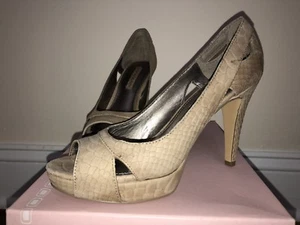 BANDALINO PUMPS - BDJENAY - SIZE 6M US - Picture 1 of 12
