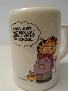 GARFIELD JUST ANOTHER CAT MUG ENESCO 1978 JIM DAVIS UNITED FEATURE SYNDICATE - Picture 1 of 10