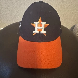 Houston Astros 2017 World Series 39THIRTY Flex Fit Hat New Era Small/Medium Navy - Picture 1 of 7