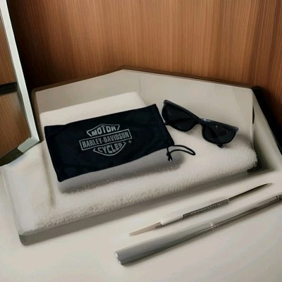 Women’s Harley Davidson Sunglasses, Foam Lined, Shiny Black - Image 1 of 4