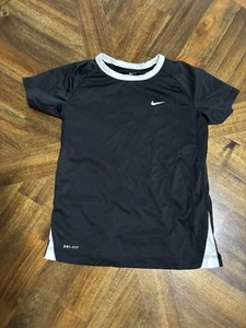 Dri Fit Nike Girls Shirt 10-12 m Black Sport Shirt - Picture 1 of 2