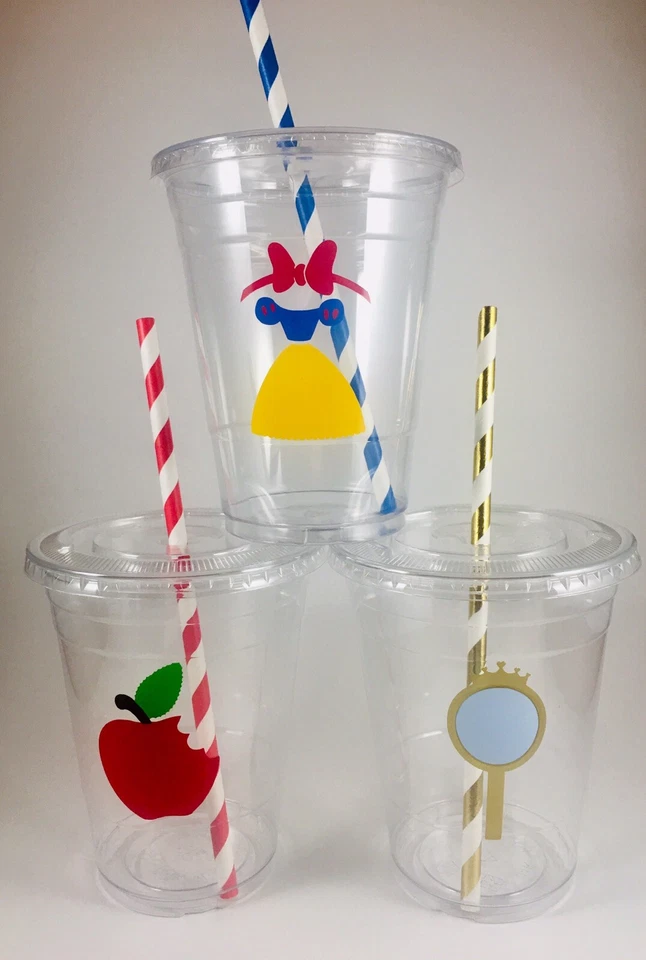 Snow White Party Cups Set/12 With Lids and Straws Birthday - Image 1 of 1