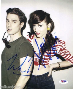 Karmin Amy Heidemann & Nick Noonan Signed Autograph 8x10 Photo PSA DNA COA rk-35 - Picture 1 of 2