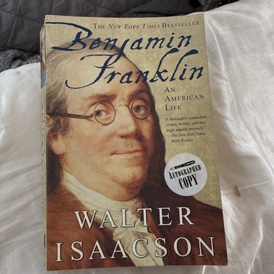 Benjamin Franklin  Walter Isaacson  Paperback 2003 Signed - Image 1 of 3
