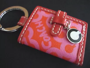 Coach OP Art Corallo Rosso Cornice Portachiavi Portachiavi Charm NUOVO - Foto 1 di 8