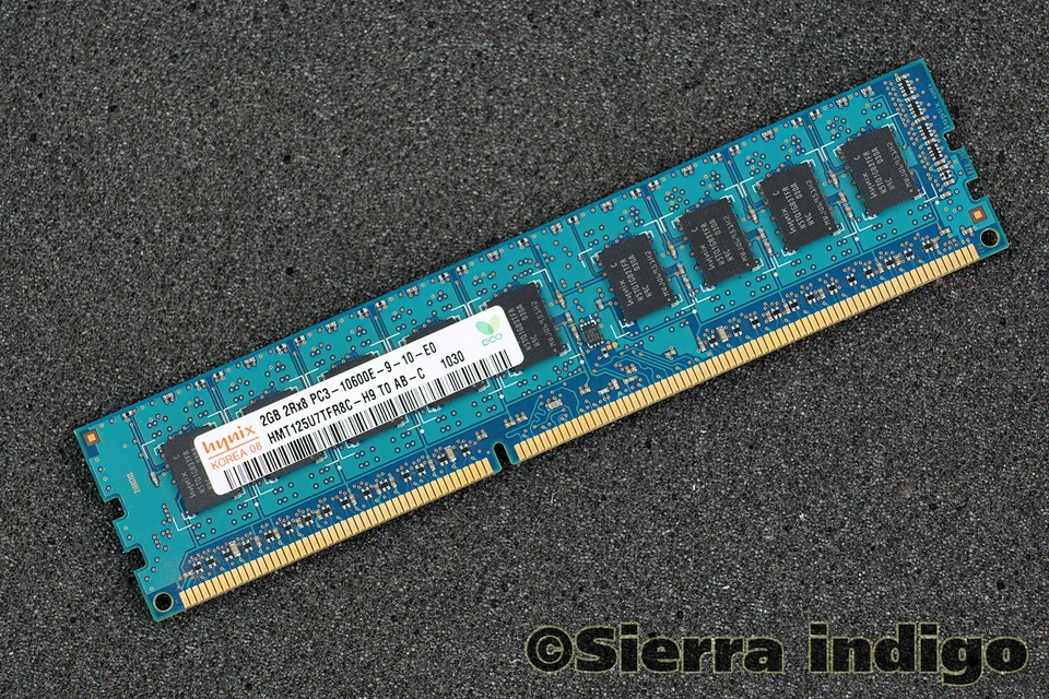 Hynix HMT125U7TFR8C-H9 PC3-10600E-9-10-E0 2GB ECC Server Memory RAM - Image 1 of 1