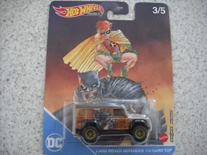 HOT WHEELS DIE CAST HW PREMIUM DC BATMAN SET CAR 3 LAND ROVER DEFENDER 110 ROBIN - Picture 1 of 3
