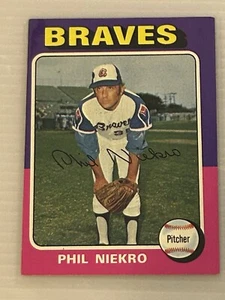 1975 Topps - #130 Phil Niekro - Picture 1 of 2