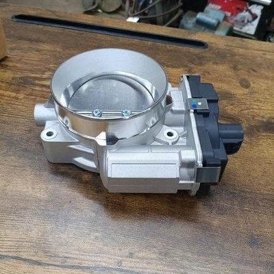 Carrocería del acelerador para Chevrolet Silverado 1500 GMC Sierra 1500 4,8 L 5,3 L 2009-2013 Foto 1 de 4