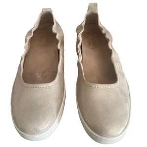 Vionic Uptown Ballet In Shimmer Gold Women’s Size 10 Shoes Excellent Condition! - Picture 1 of 4