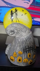 Disney Nightmare Before Christmas Spiral Hill Cookie Jar - Picture 1 of 8