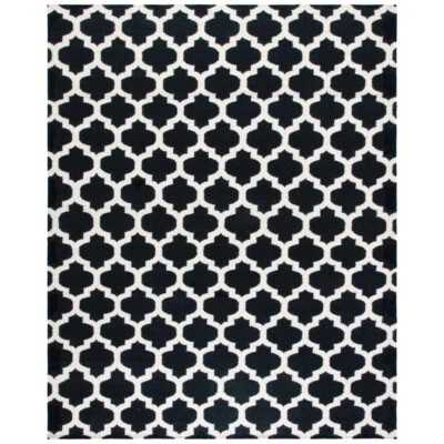 SAFAVIEH Dhurries DHU623A Handwoven Black / Ivory Rug - Image 1 of 4