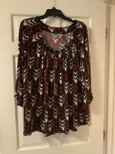 8 Paket Damenoberteile & Hosen & Shorts Größe 2X gebraucht, in einwandfreiem Zustand - Bild 1 von 17