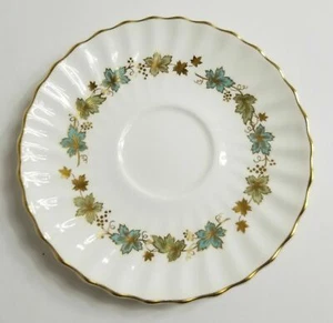Royal Doulton PIEDMONT H4967 Extraño Platillo Taza de Té 6" Hojas de Hoja Recortadas en Oro - Imagen 1 de 4